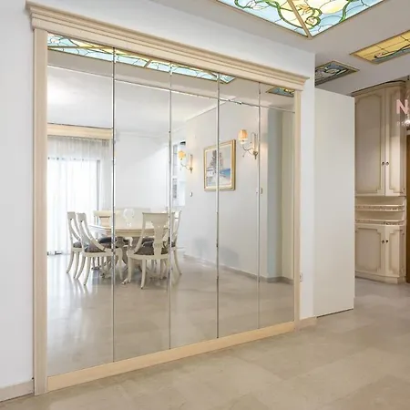 Finesse, Nilie Hospitality Mgmt